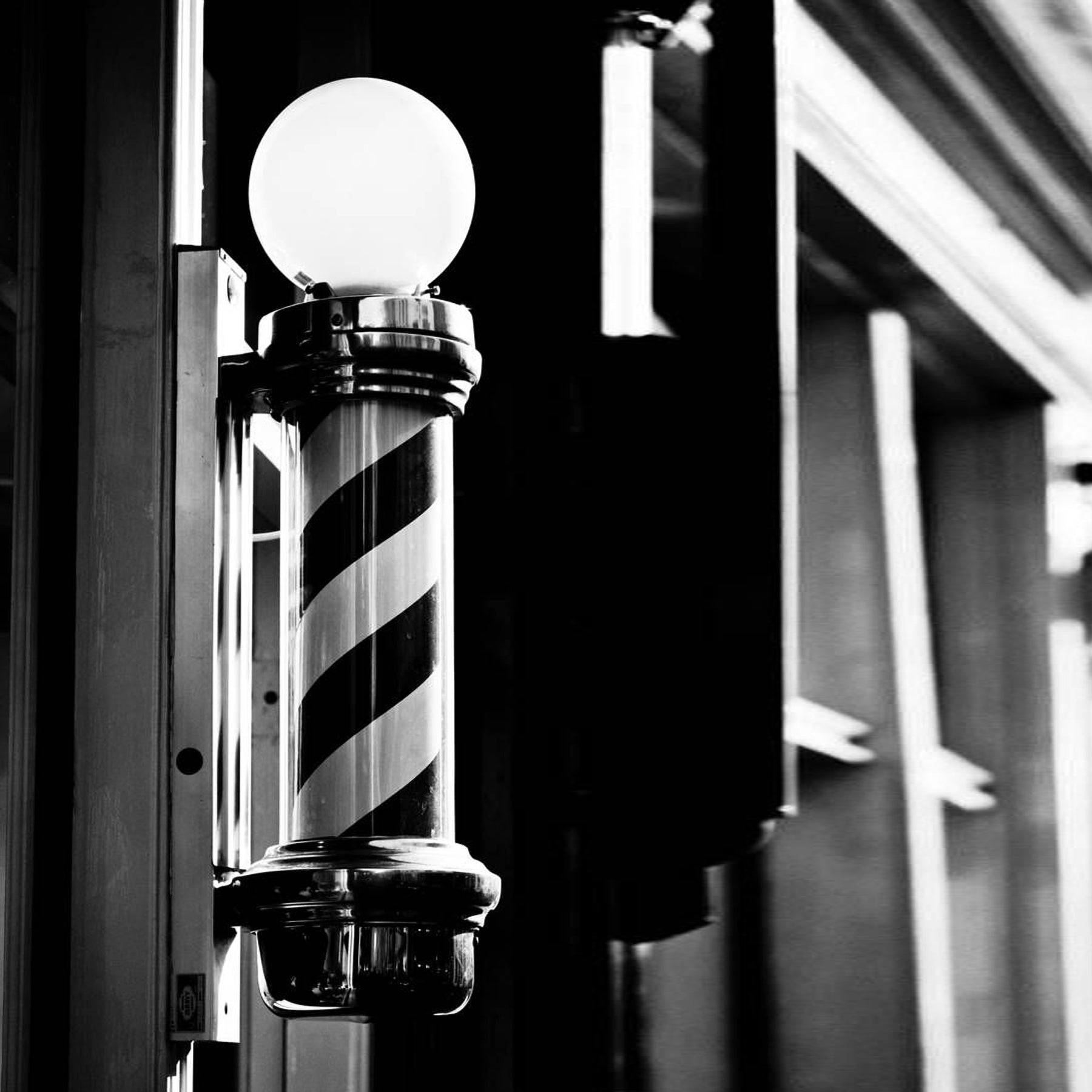 Barber Pole with Dome